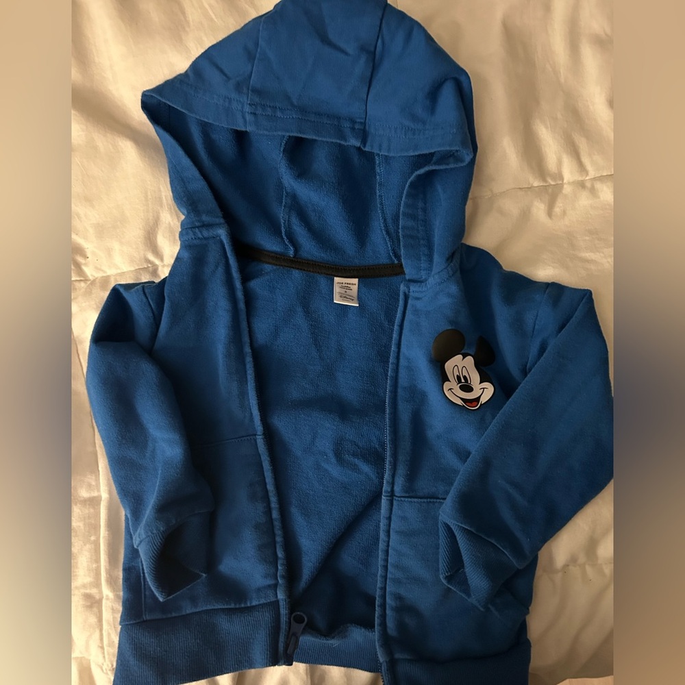 Disney Mickey Mouse toddler boys hoodie size 2 EUC
